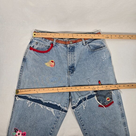 VINTAGE 90s UPCYCLE Handmade Patchwork Super Girly BOHO Baggy Capri Jean Size 12 - Picture 15 of 17